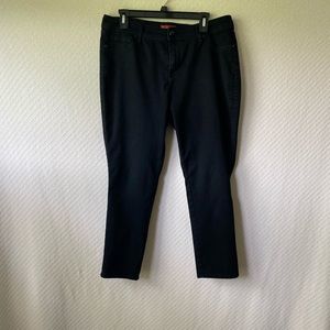 DB Established 1962 Black Pants-Size 12